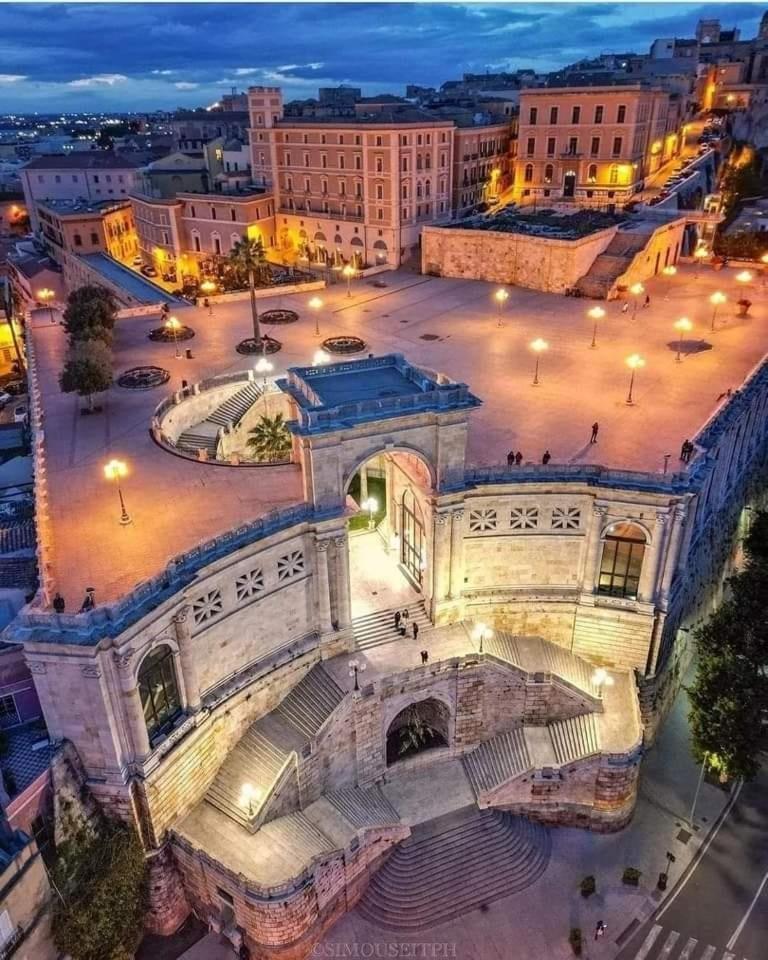 Bastione Home - Casa "Vicky" Cagliari Dış mekan fotoğraf