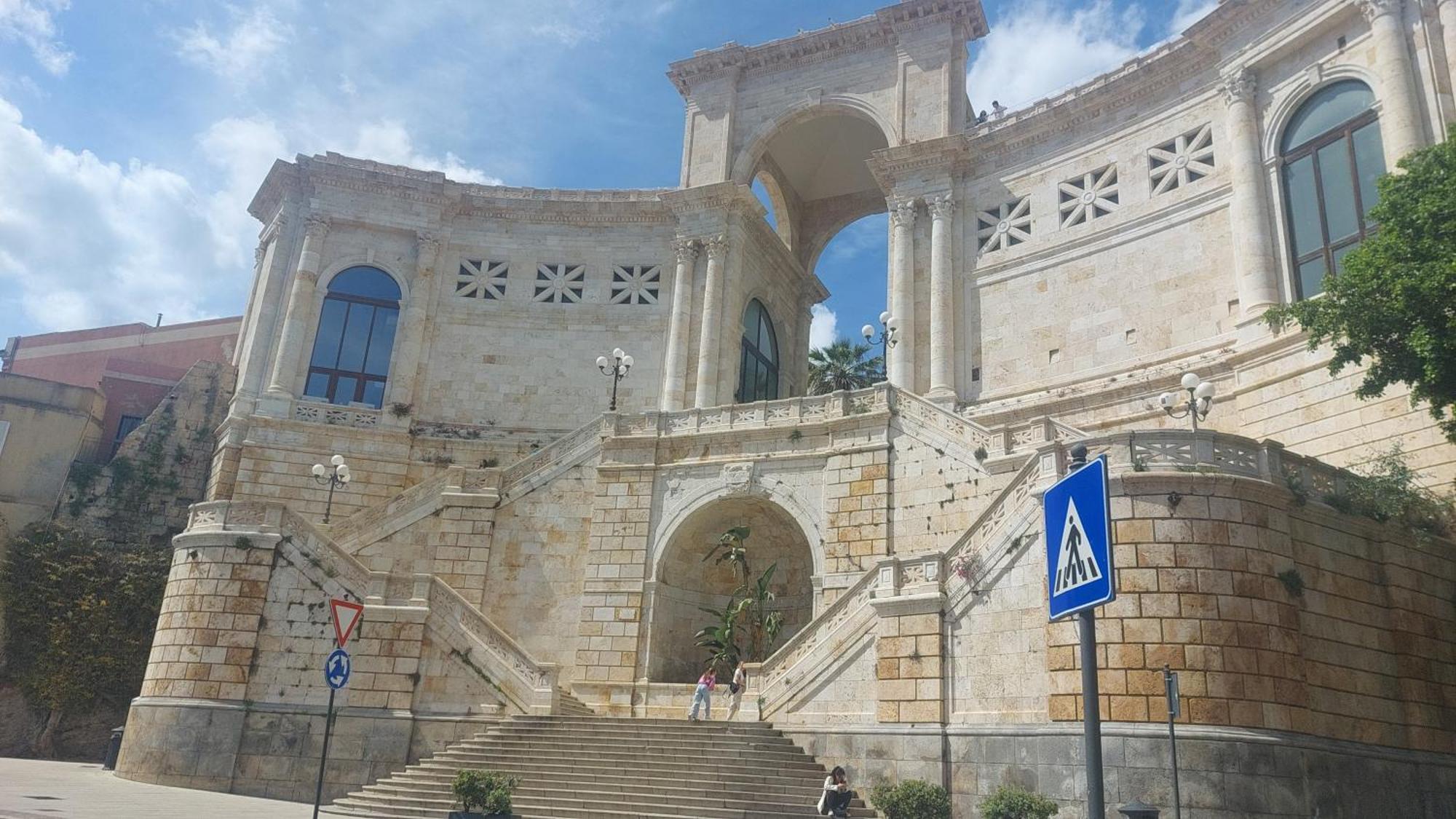 Bastione Home - Casa "Vicky" Cagliari Dış mekan fotoğraf